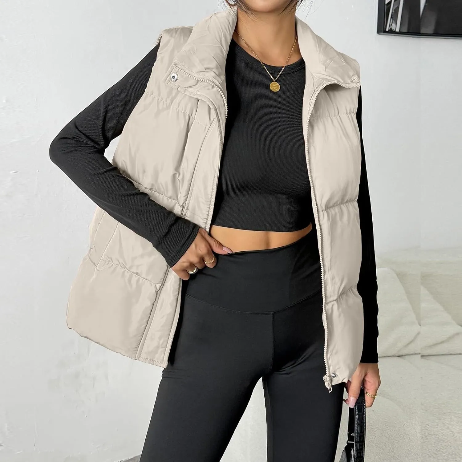 Puffer Vest Women Lightweight Zip Up Jackets with Pockets Fall Casual Stand Collar Padded Quilted Waistcoat Vest