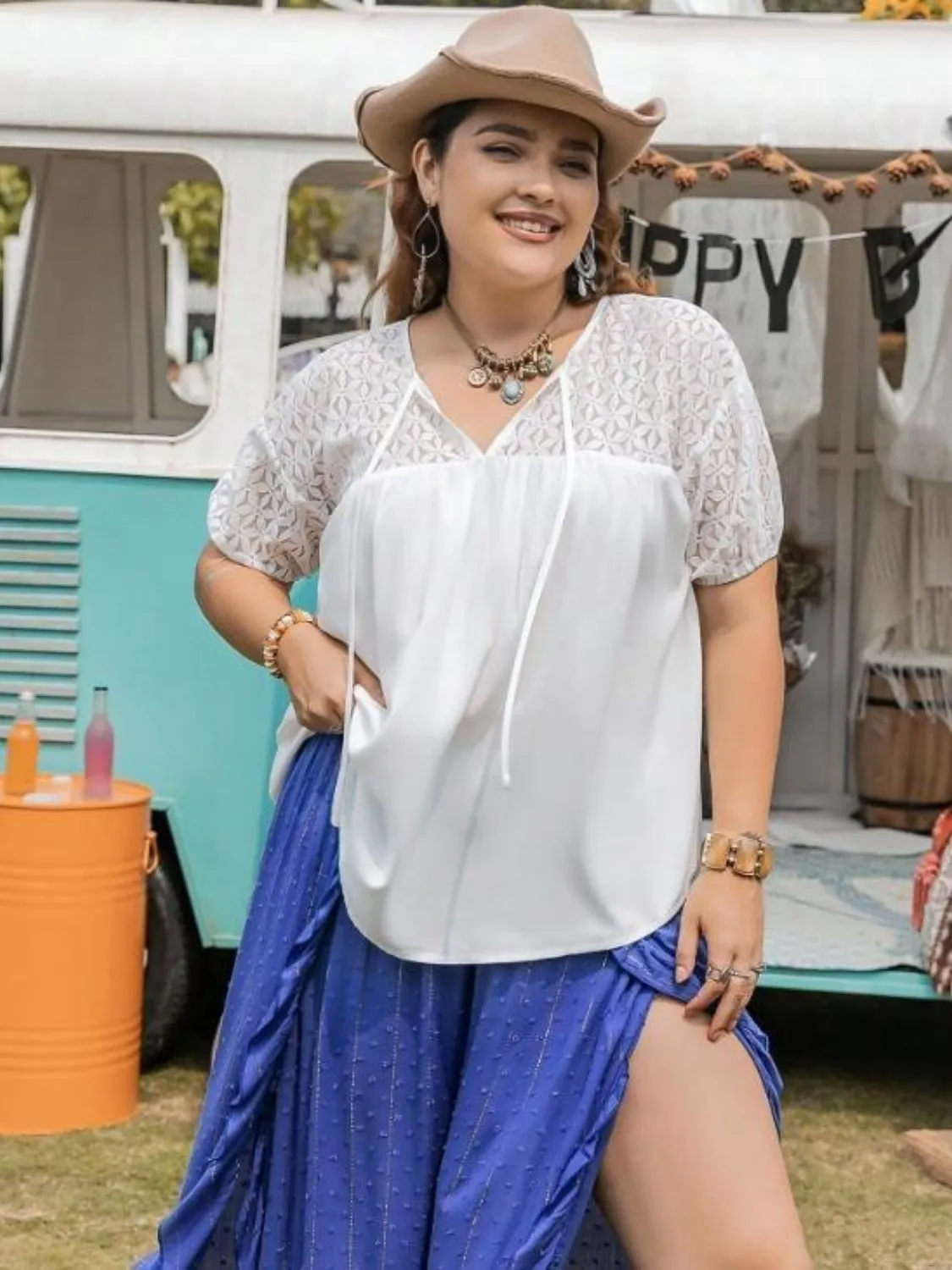 TEEK - Plus Size White Tie Neck Short Sleeve Blouse