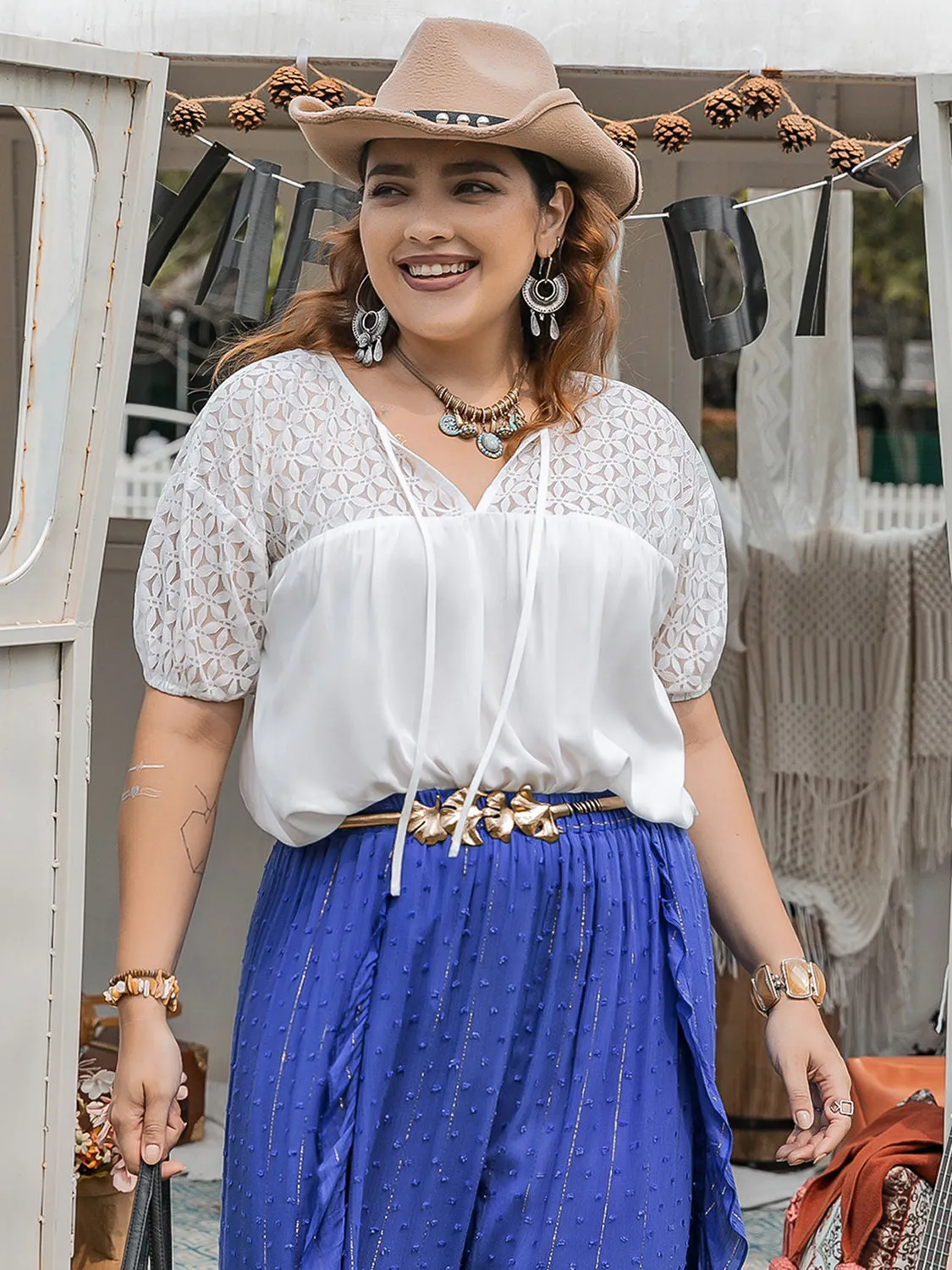 TEEK - Plus Size White Tie Neck Short Sleeve Blouse