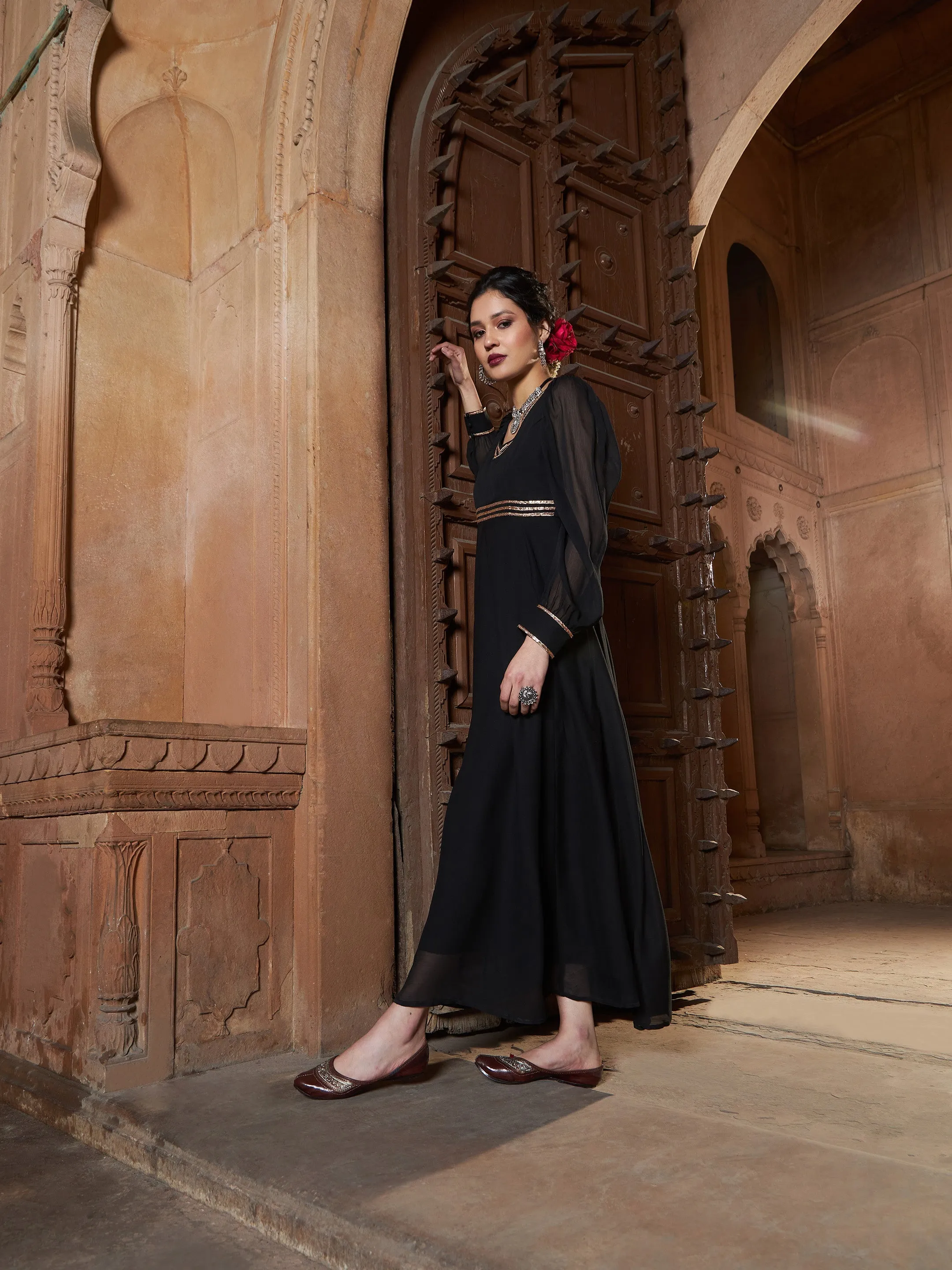 Women Black Lace Detail Chiffon Maxi Dress